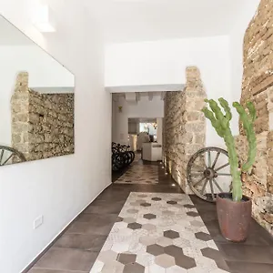 https://aras-boutique.in-sardinia.net